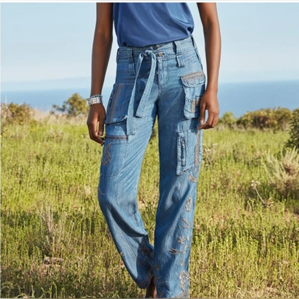 NWT AMAZING Johnny Was Aventura Cargo Pant by
